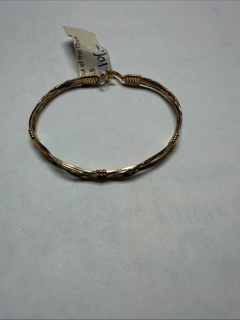 NWT Ronaldo Gold-Tone Twisted Wire Bangle Bracelet. Original price $121 with tax